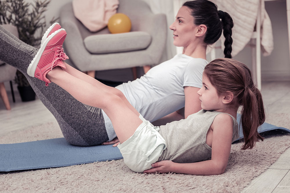 11 Simple Tips to Make Fitness a Family Affair